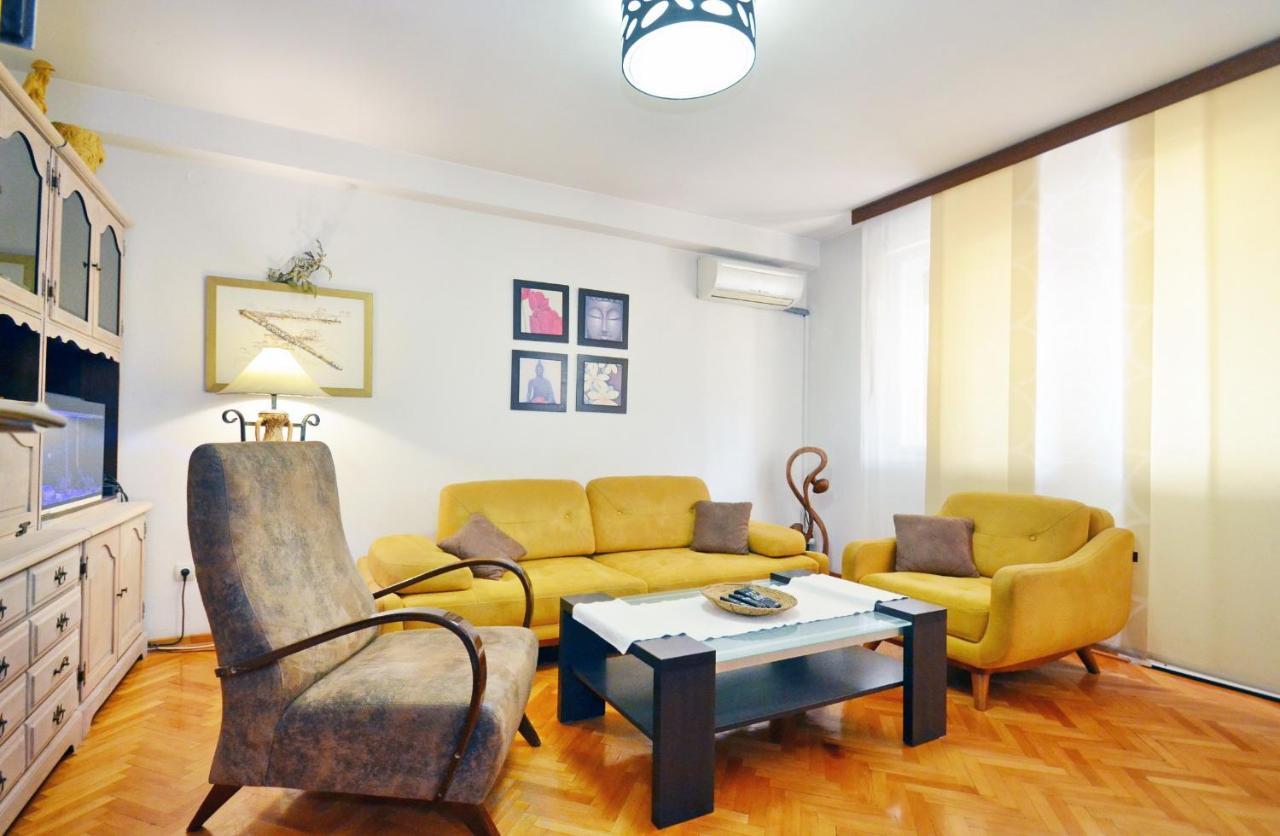 Apartment Oaza Котор Екстериор снимка