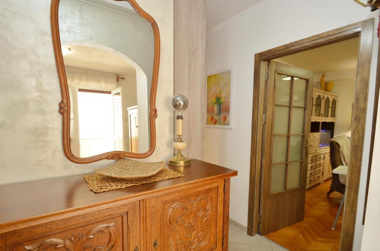 Apartment Oaza Котор Екстериор снимка